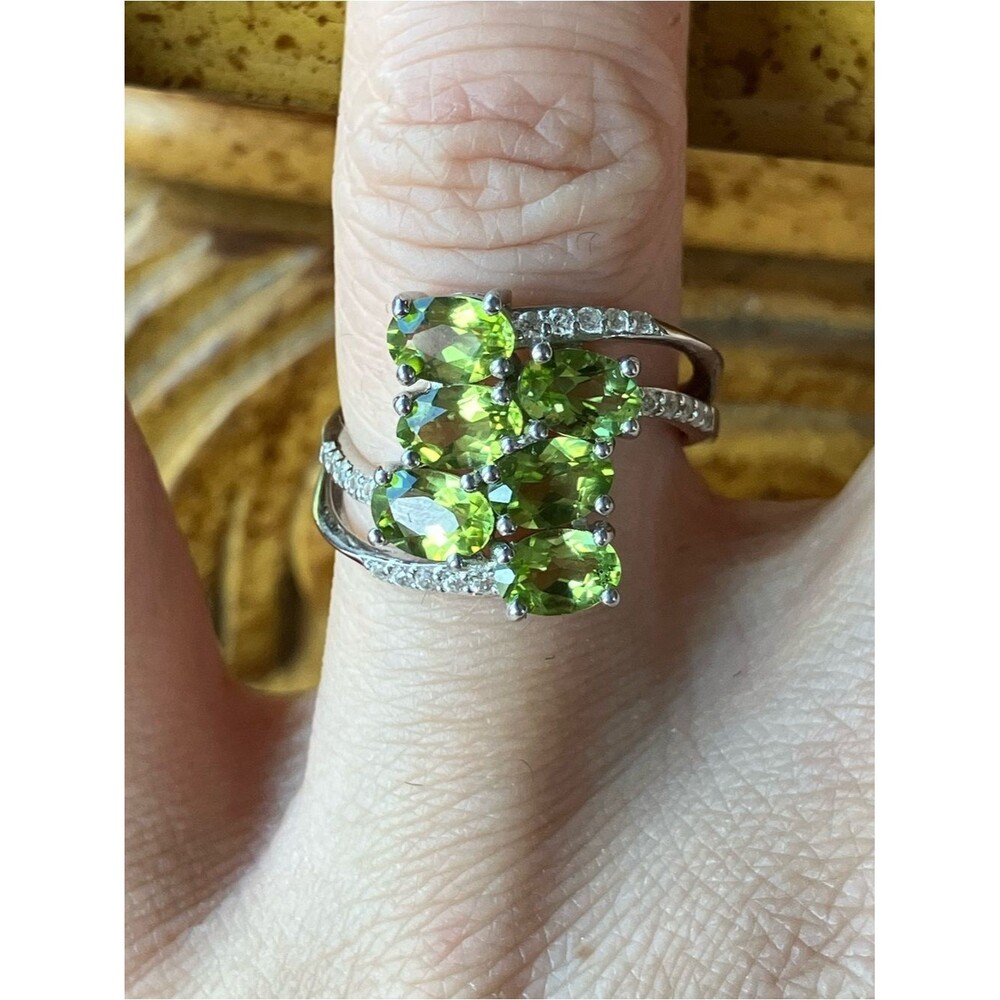 Natural Peridot Sterling Silver Cluster Ring Size 7